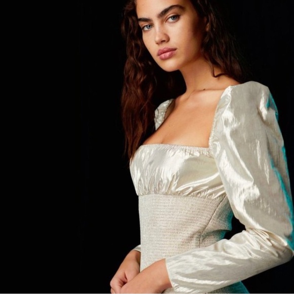 New Aritzia Wilfred Ballade Silver Metallic Formal Wedding Cocktail Dress - Picture 3 of 17